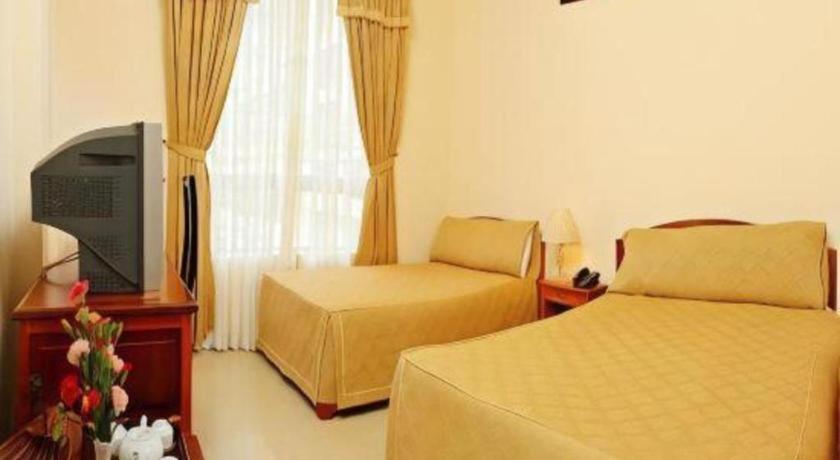 Gold Night Hotel Đà Lạt Exterior foto