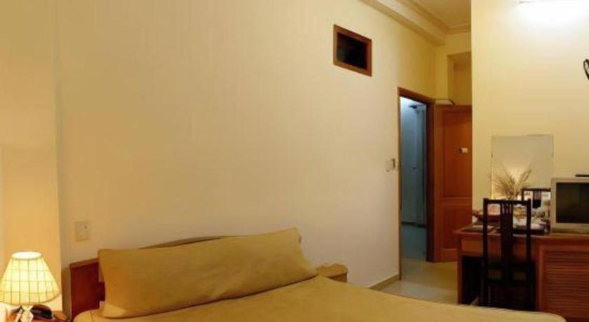 Gold Night Hotel Đà Lạt Exterior foto