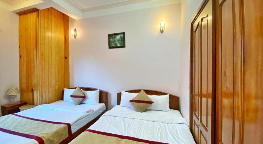 Gold Night Hotel Đà Lạt Exterior foto